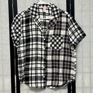 Victoria’s Secret Plaid Flannel Crop Pajama Shirt XS Short Sleeve Button Front